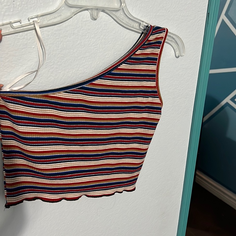 One sleeve striped top